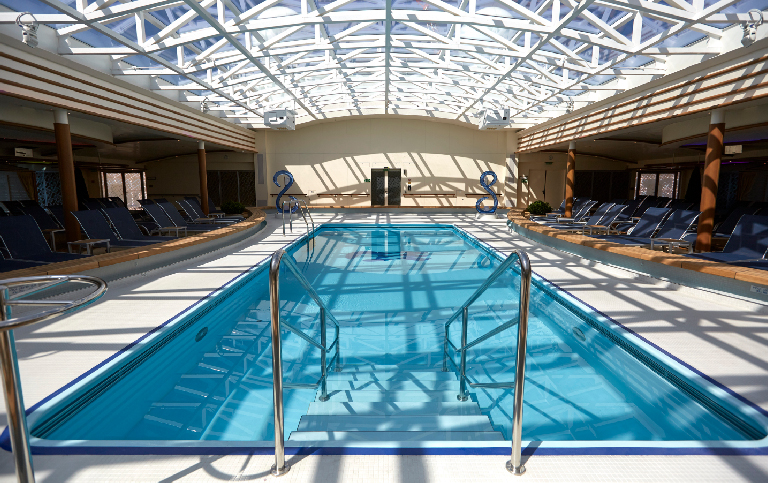 好萊塢泳池俱樂部