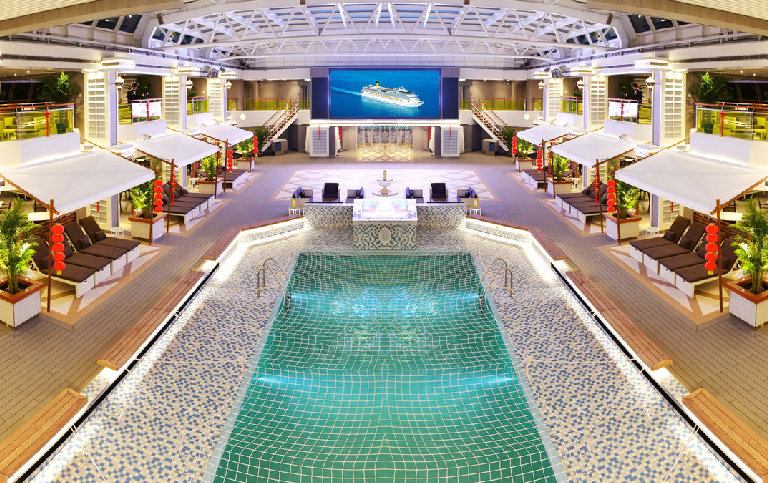 日光甲板 & 天幕影院