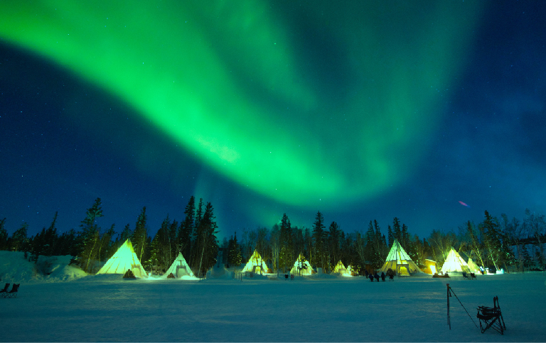 【玩美加族】加拿大極光~黃刀鎮冬賞極光3晚、極光村、玻璃帳篷、狗拉雪橇、雪上摩托車、西雅圖太空針塔、溫哥華１０日